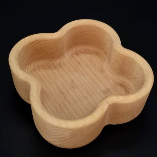 Miska AMADEA Drevená miska v tvare štvorlístka, masívne drevo, rozmer 11,2x4,5 cm