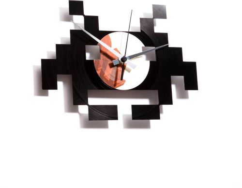 Dizajnové nástenné hodiny Discoclock 028 Space invaders 30cm
