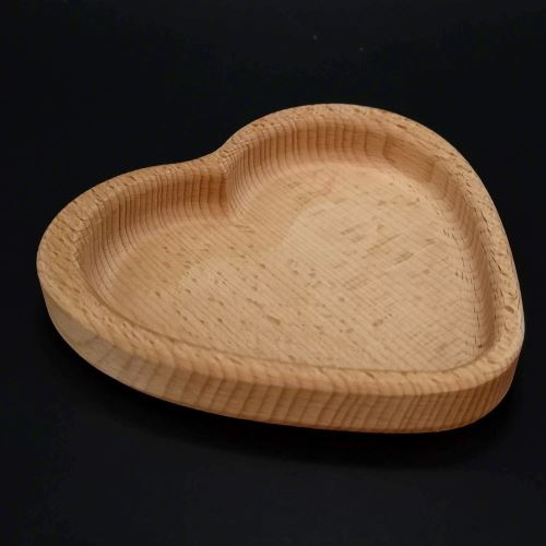 Miska AMADEA Drevená miska v tvare srdca, masívne drevo, rozmer 13,5x13,5x2 cm