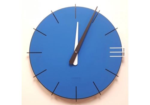 Dizajnové hodiny 10-019 CalleaDesign Mike 42cm (viac farebných verzií) Farba svetlo modrá klasik-74 - RAL5012