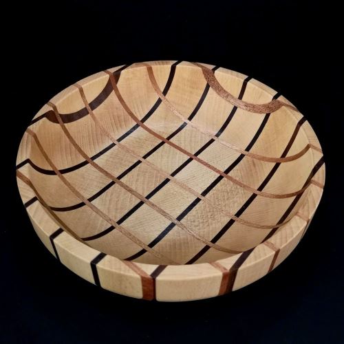 Miska AMADEA Drevená miska mozaika guľatá, masívne drevo, 2 druhy drevín, rozmer 20x20x4, 5 cm