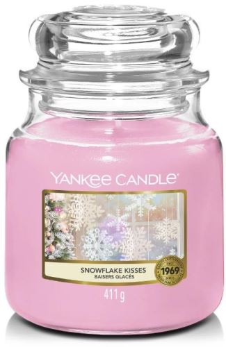 Sviečka YANKEE CANDLE Snowflake Kisses 411 g
